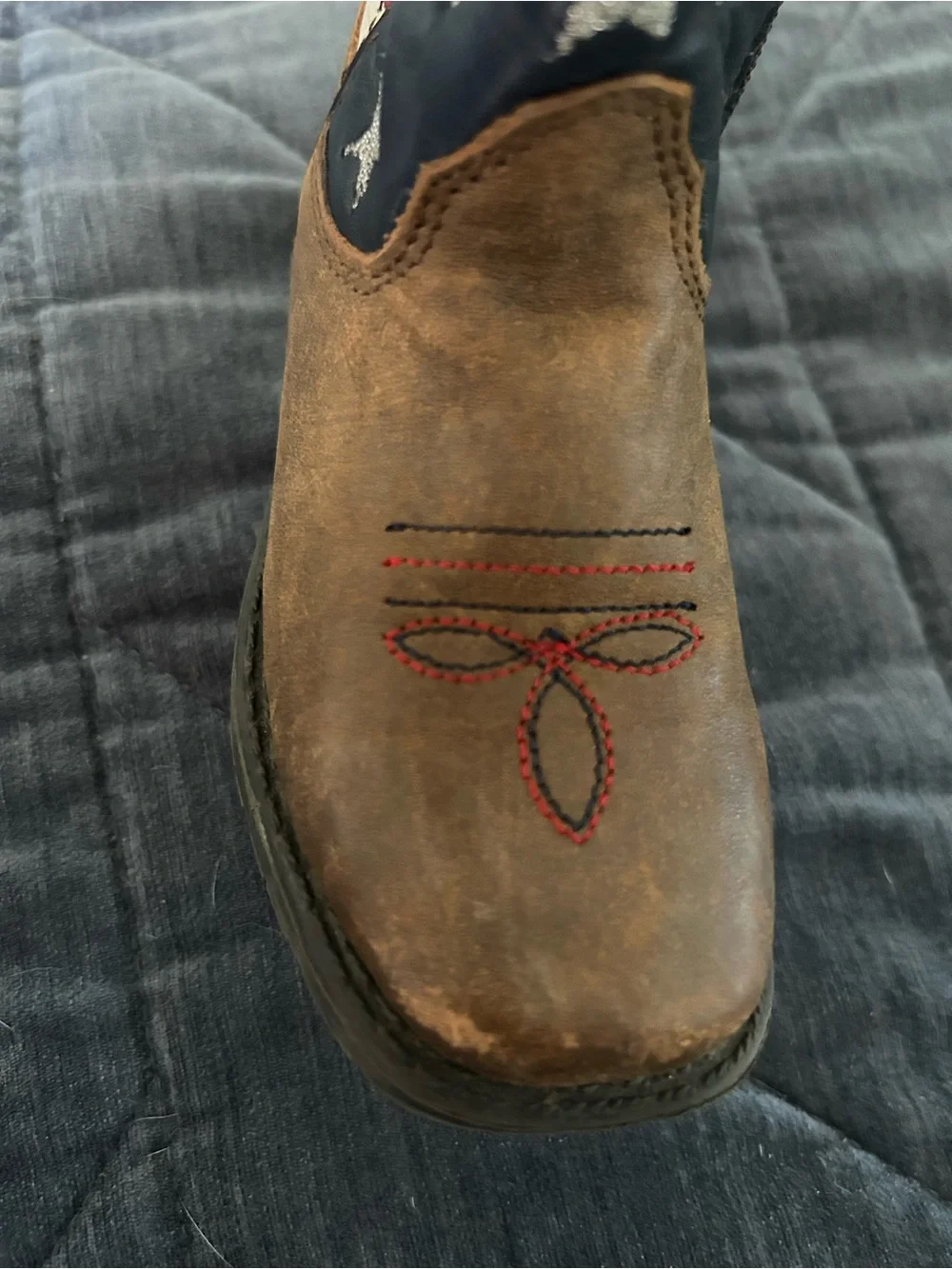 Kids Western Star Pull-On Boots in Brown and Navy